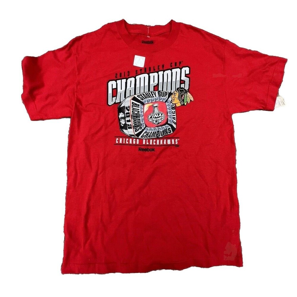 Reebok Chicago Blackhawks 2013 Stanley Cup Champions Ring T-Shirt Medium NWT